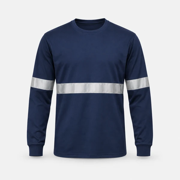 Modelo ilustrativo: Camiseta manga longa com faixas refletivas